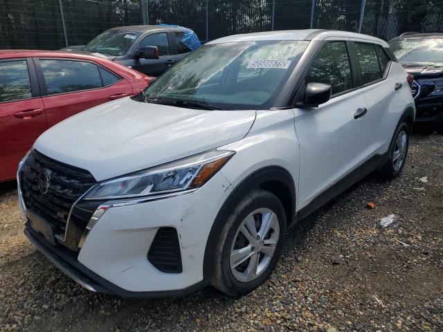 Salvage Nissan Kicks