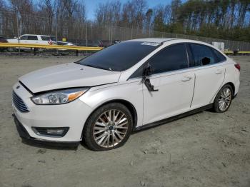  Salvage Ford Focus