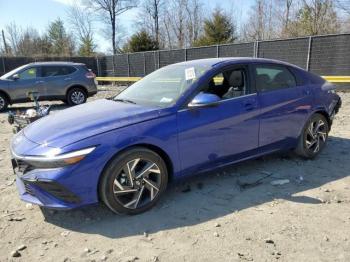  Salvage Hyundai ELANTRA