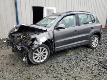  Salvage Volkswagen Tiguan