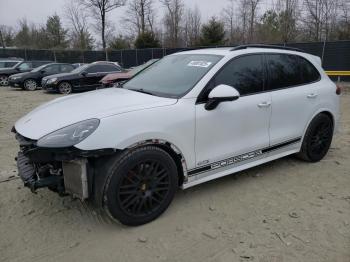  Salvage Porsche Cayenne