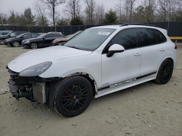  Salvage Porsche Cayenne