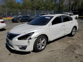  Salvage Nissan Altima