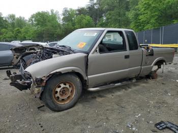  Salvage Chevrolet S-10