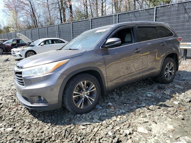  Salvage Toyota Highlander
