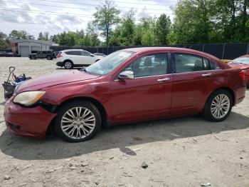  Salvage Chrysler 200