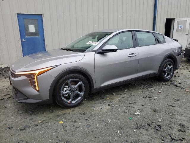  Salvage Kia K4 Lx