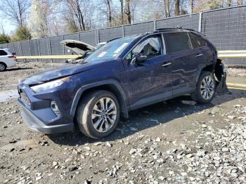  Salvage Toyota RAV4