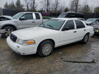  Salvage Ford Crown Vic