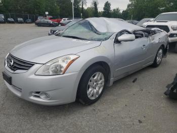  Salvage Nissan Altima