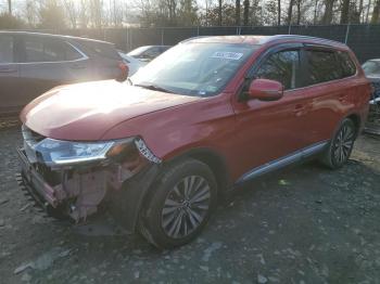  Salvage Mitsubishi Outlander