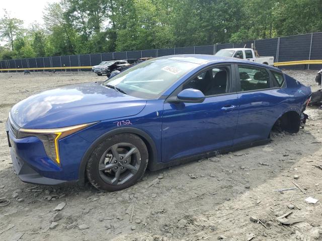  Salvage Kia K4 Lx