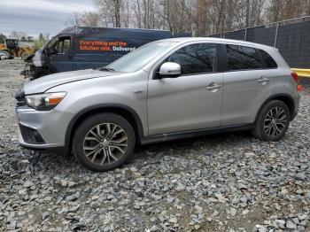  Salvage Mitsubishi Outlander