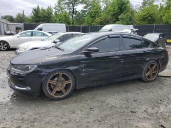  Salvage Chrysler 200