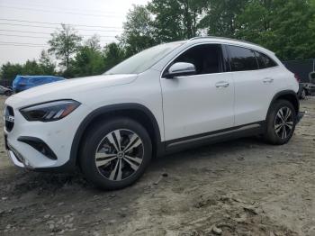  Salvage Mercedes-Benz GLA
