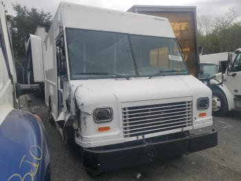  Salvage Ford E-350