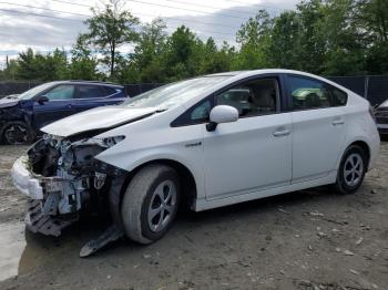  Salvage Toyota Prius