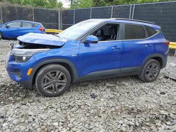  Salvage Kia Seltos