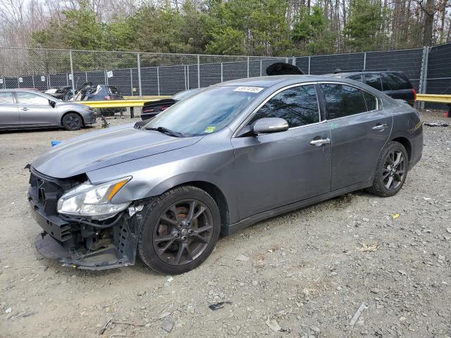  Salvage Nissan Maxima