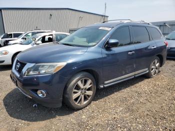  Salvage Nissan Pathfinder