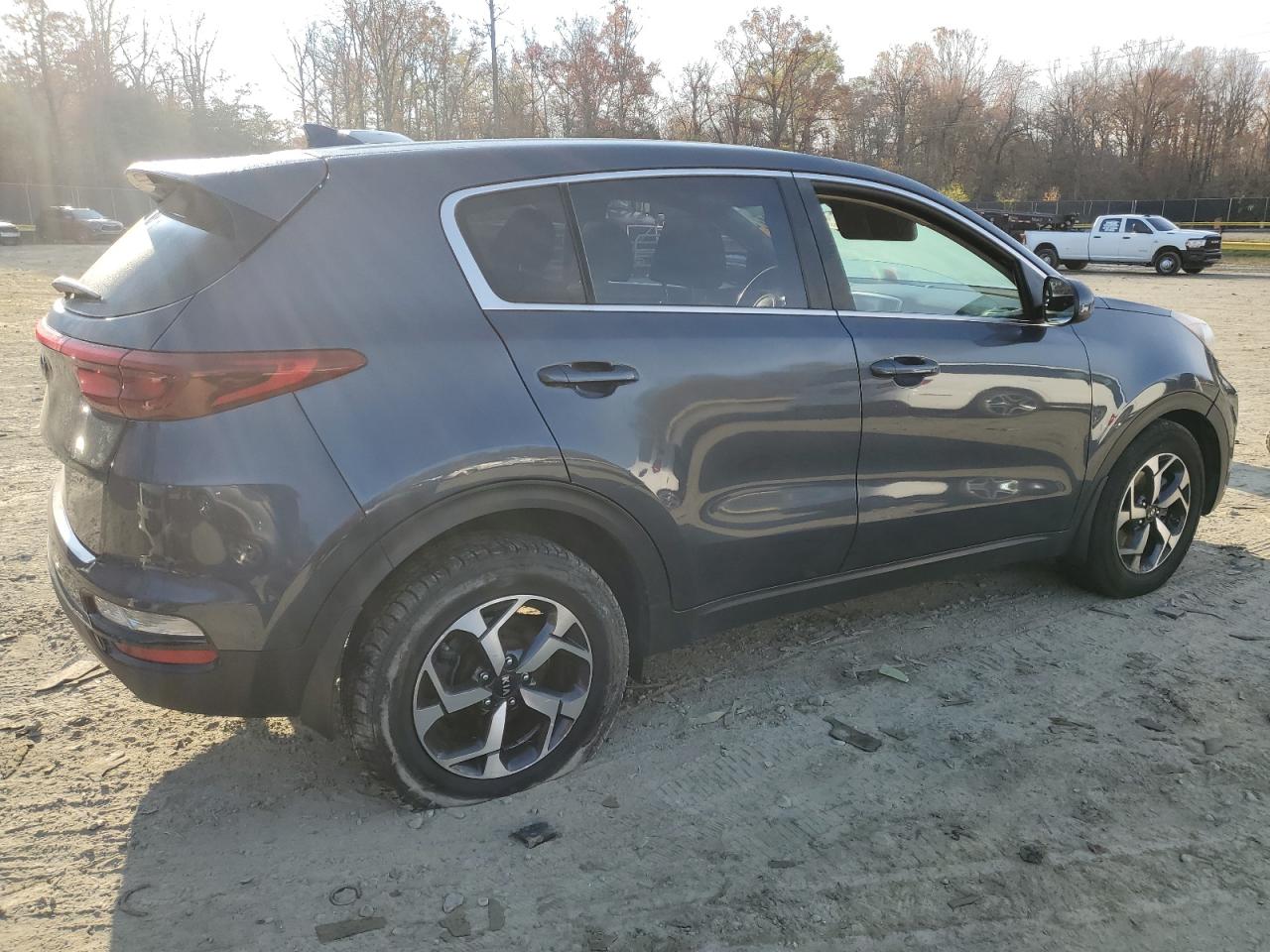 Kia Sportage Lx Image 2