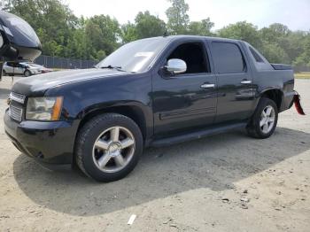  Salvage Chevrolet Avalanche