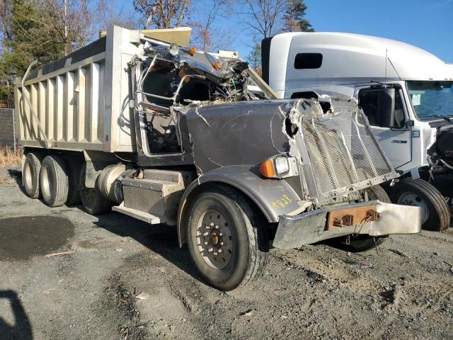  Salvage Peterbilt 365