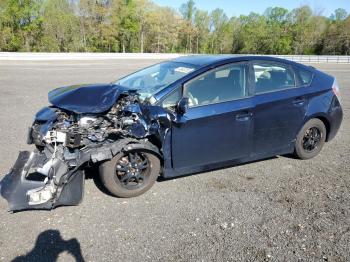  Salvage Toyota Prius