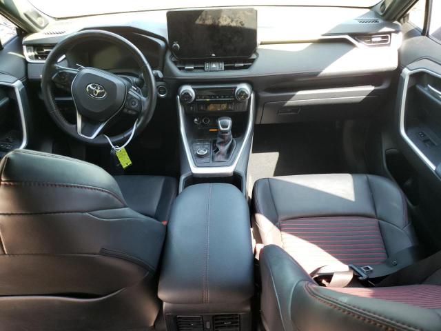 Toyota RAV4 Xse Image 8