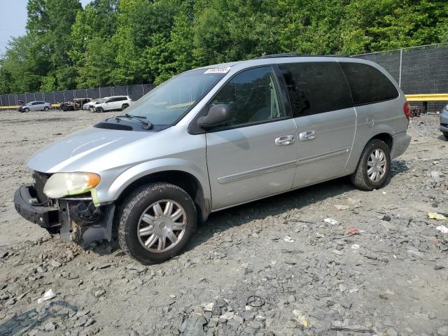  Salvage Chrysler Minivan
