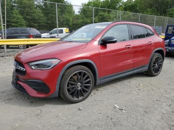  Salvage Mercedes-Benz GLA