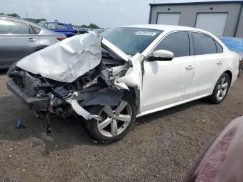  Salvage Volkswagen Passat