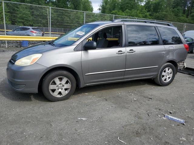  Salvage Toyota Sienna