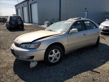  Salvage Lexus Es