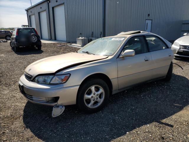  Salvage Lexus Es