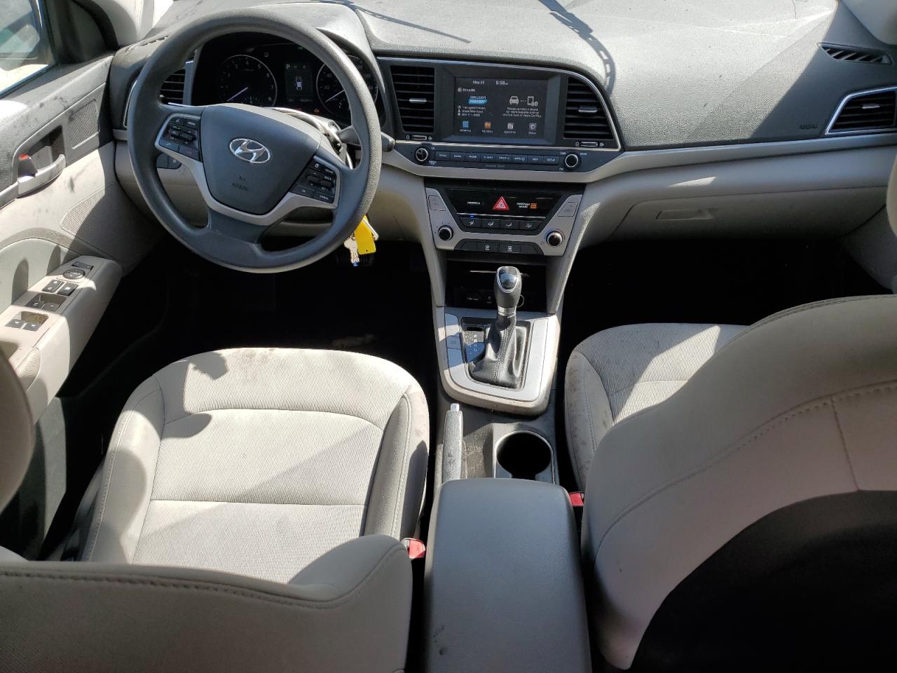 Hyundai ELANTRA Sel Image 3
