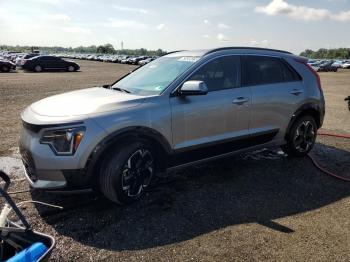  Salvage Kia Niro