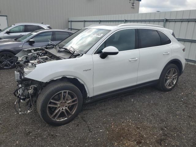  Salvage Porsche Cayenne