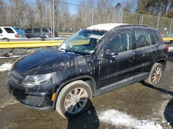  Salvage Volkswagen Tiguan