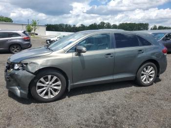  Salvage Toyota Venza