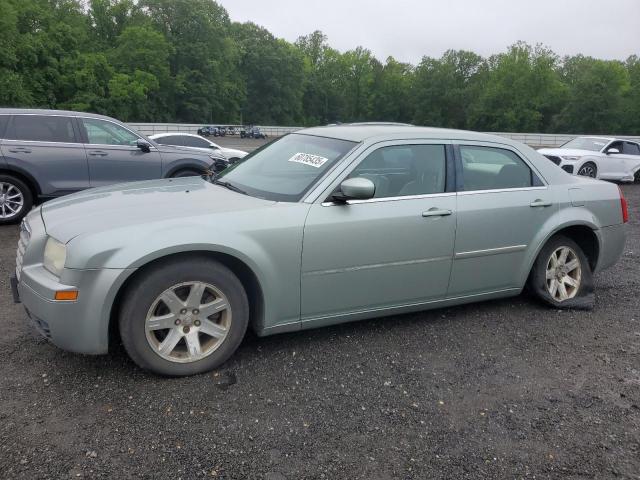  Salvage Chrysler 300