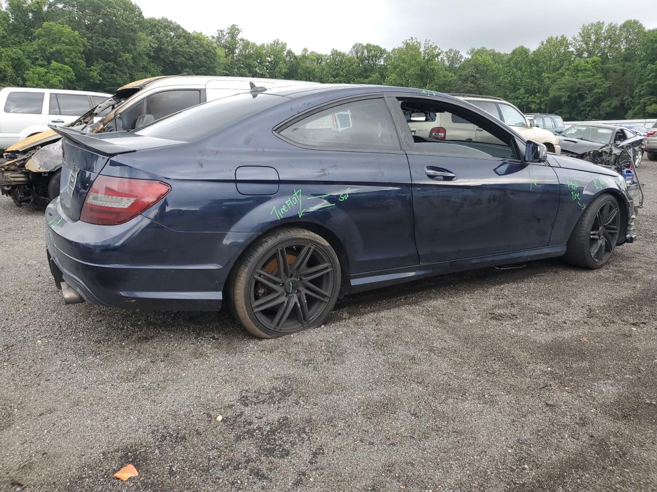 Mercedes-Benz C-Class 350 Image 3