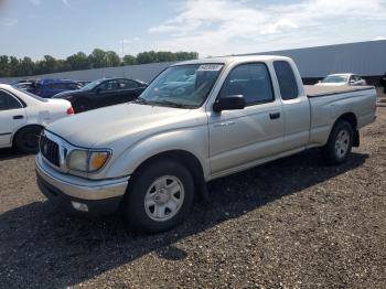  Salvage Toyota Tacoma