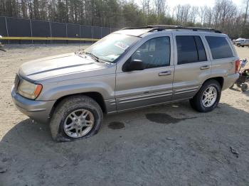  Salvage Jeep Cherokee
