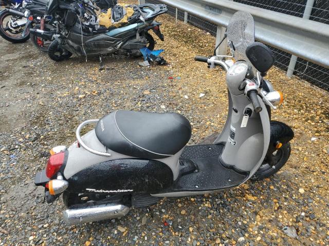  Salvage Honda Chf50