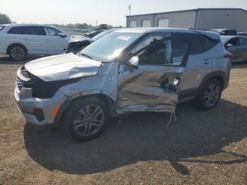  Salvage Kia Seltos