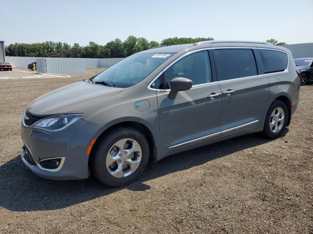  Salvage Chrysler Pacifica