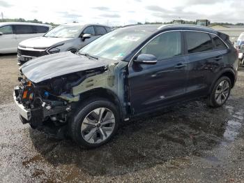  Salvage Kia Niro