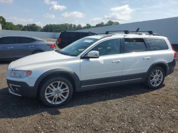  Salvage Volvo XC70