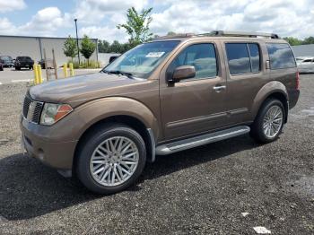  Salvage Nissan Pathfinder